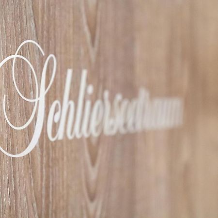Vip Deluxe 107Qm Auf Zwei Etagen 1 Dopplezimmer Eg 1 Doppelzimmer Auf Der Galerie Sowie 2 Badezimmer Und Komplette Kueche Mit Mikrowelle Und Backofen Ideal Fuer 1 Bis 6 Gaeste Direkter Blick Auf Garten Und Bergblick Alles Nur Nicht 0815 Lägenhet Schliersee Exteriör bild